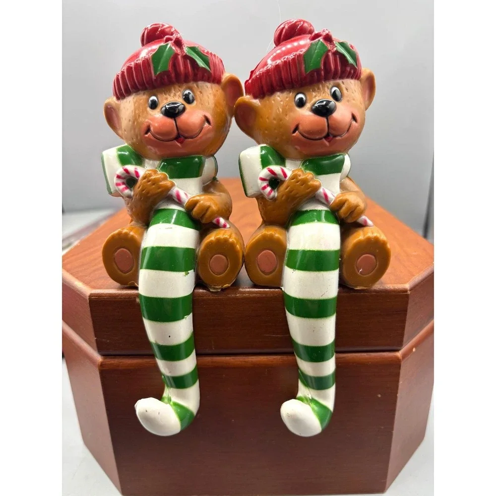 Vtg‎ Christmas Bears Stocking Hangers Holders Sitting Figurines Decor